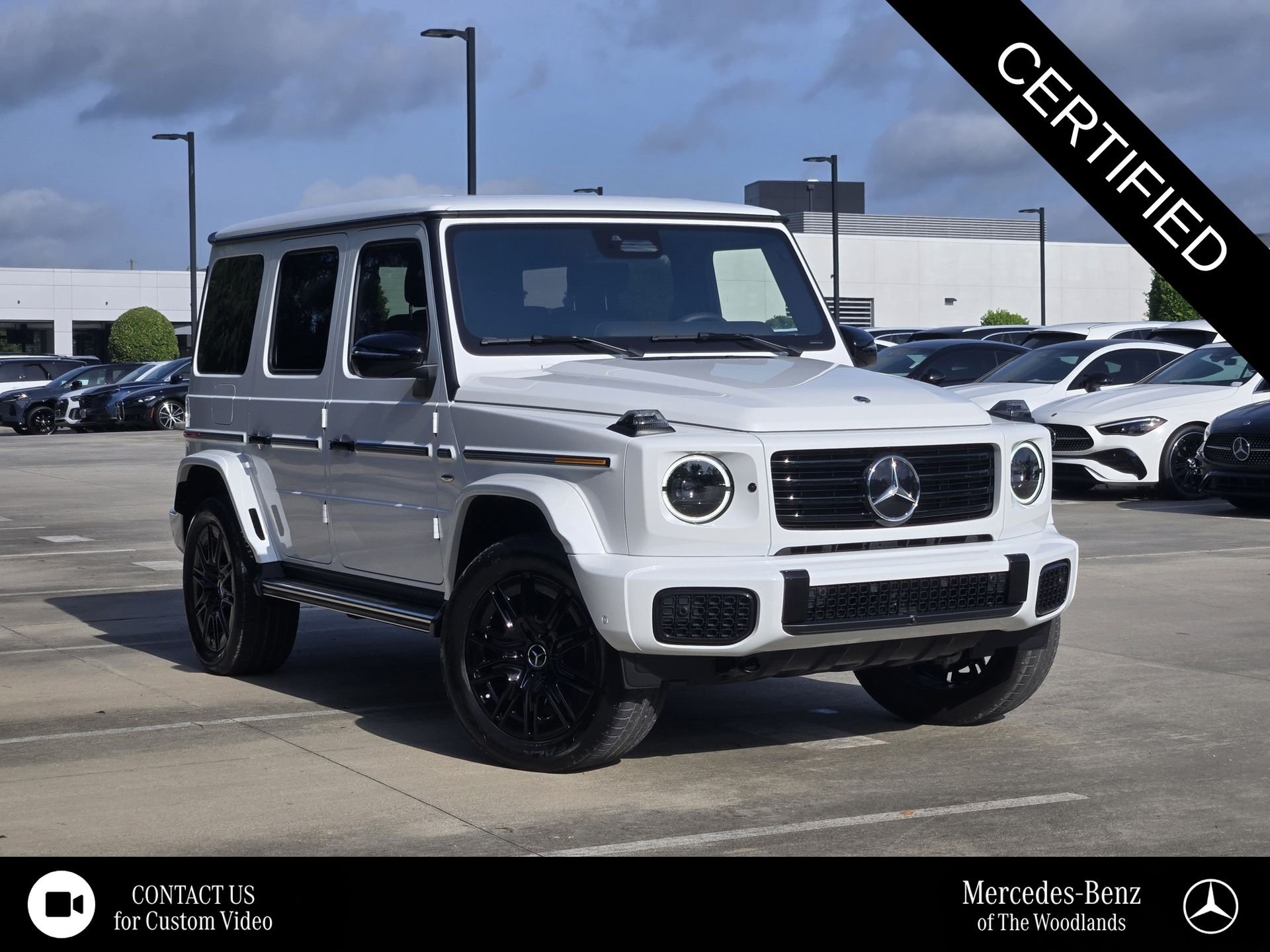 Certified Used 2025 MANUFAKTUR Moonlight Whit Mercedes-Benz G 580 image 1