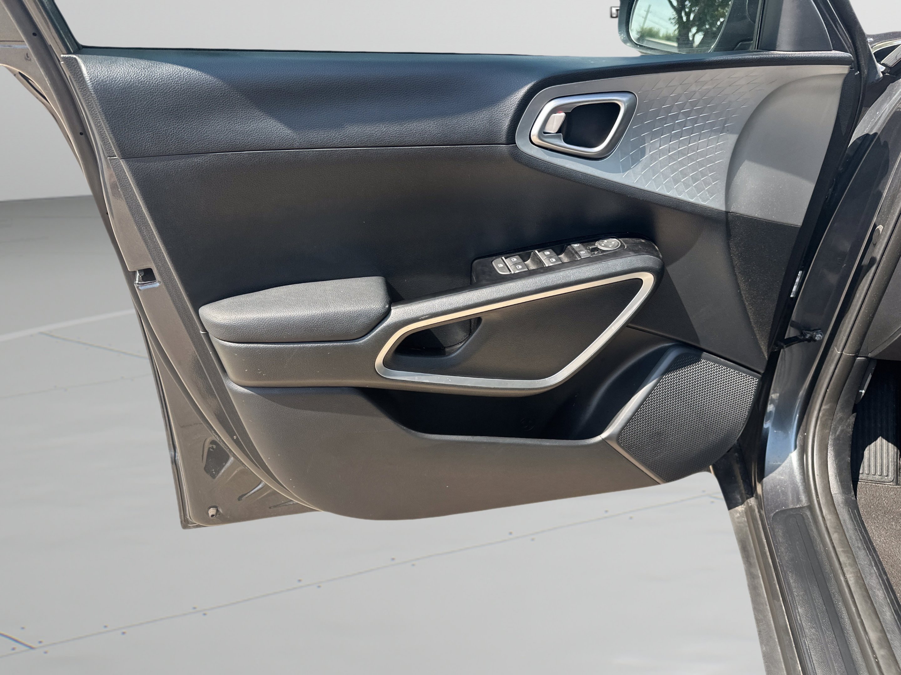 Used 2025 Gray Kia LX image 10
