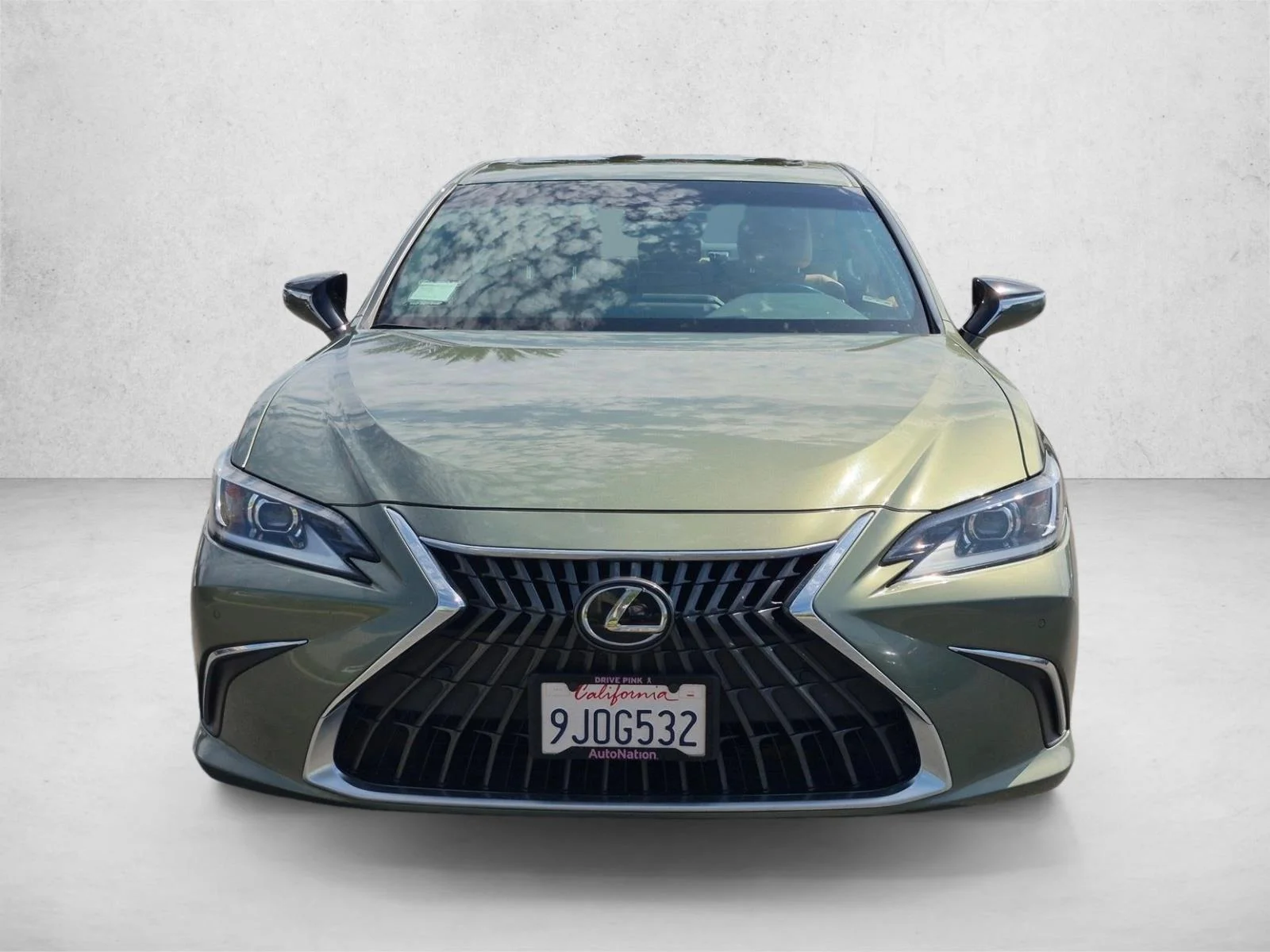 Used 2024 Sunlit Green Lexus ES 300h image 3