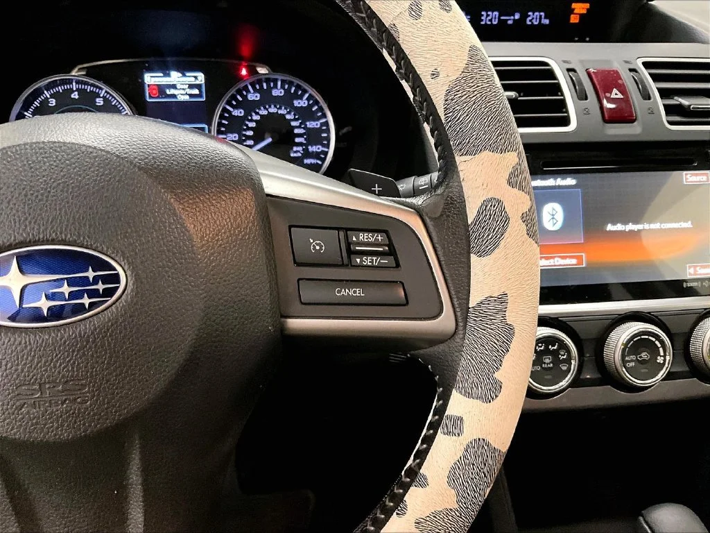 Used 2015 Gray Subaru 2.0i Limited image 11