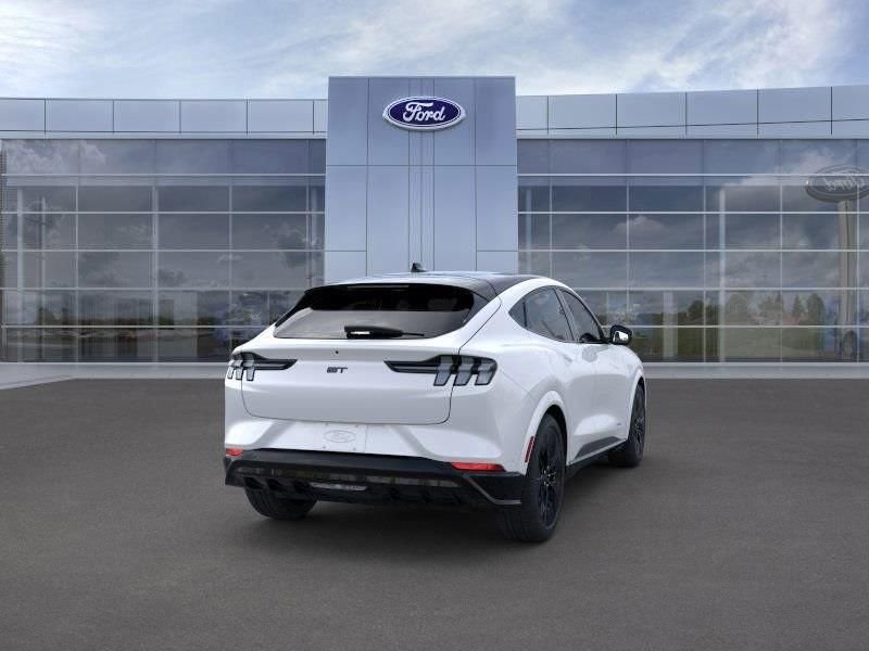 2025 Ford Mustang Mach-E GT - Photo 8