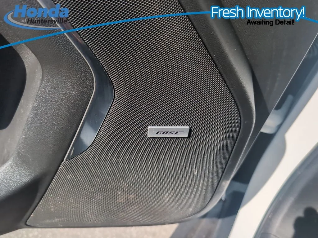Used 2023 Summit White Chevrolet Premier image 34