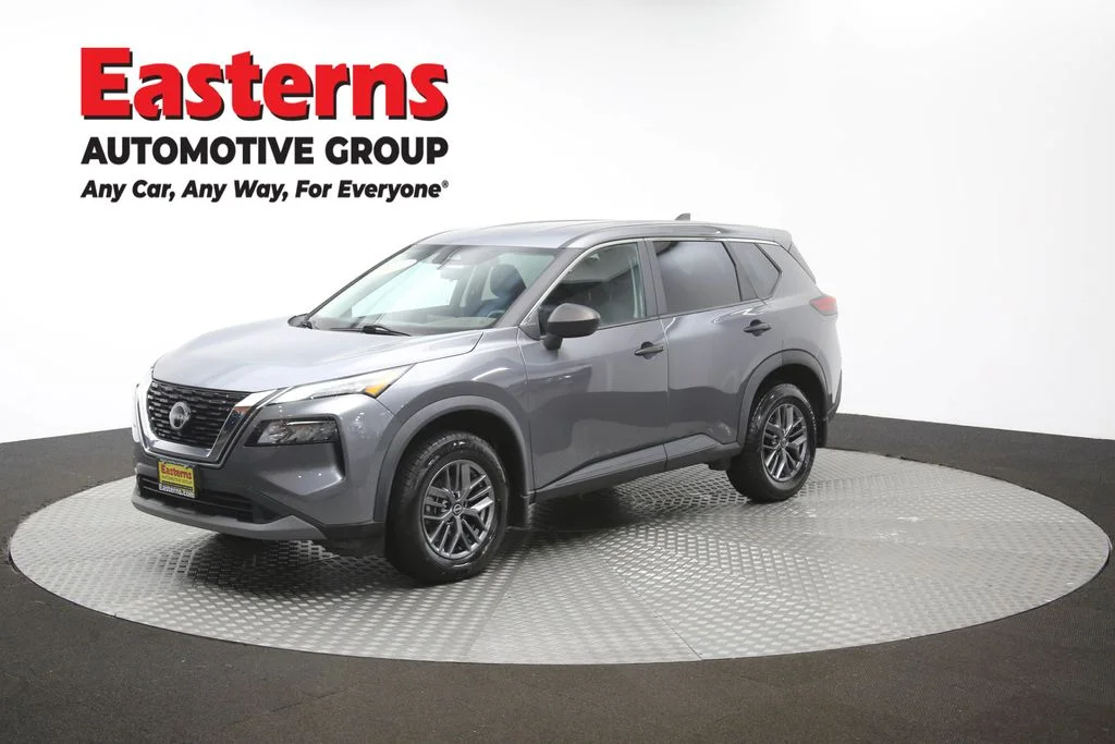 Used 2023 Gray Nissan S image 58