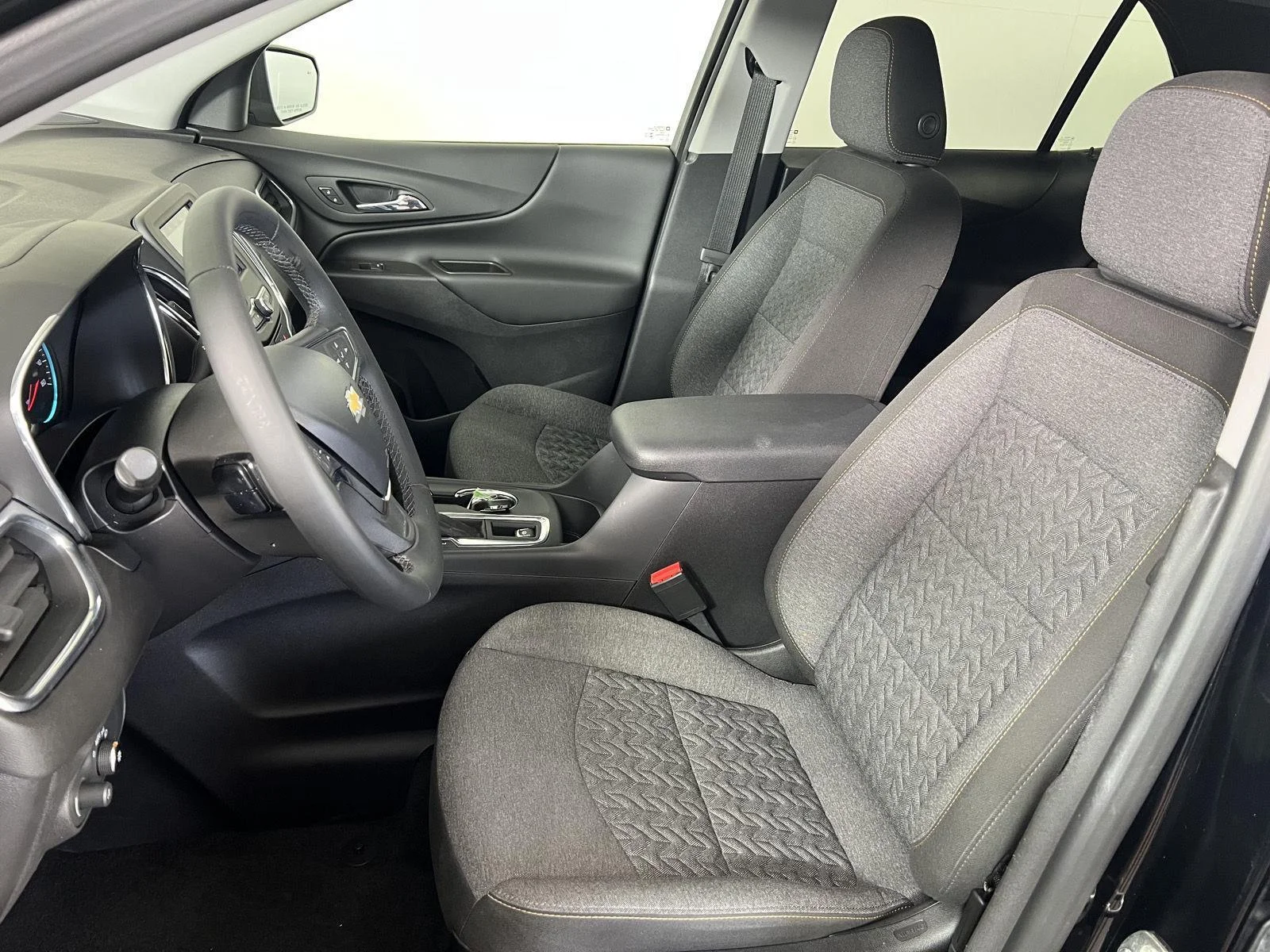 Used 2024 Mosaic Black Metallic Chevrolet LT image 4