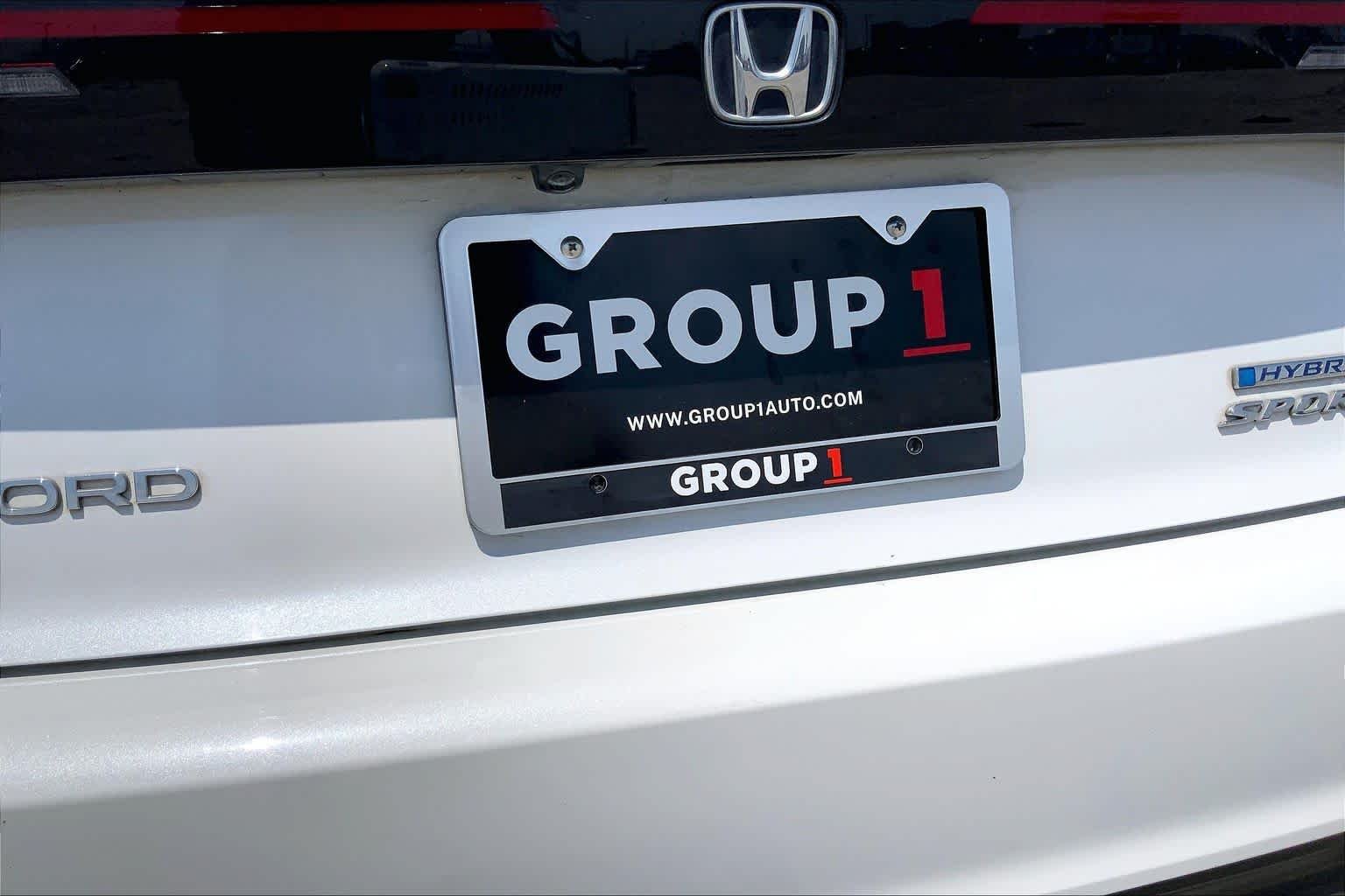 Used 2023 Platinum White Pearl Honda Sport image 10
