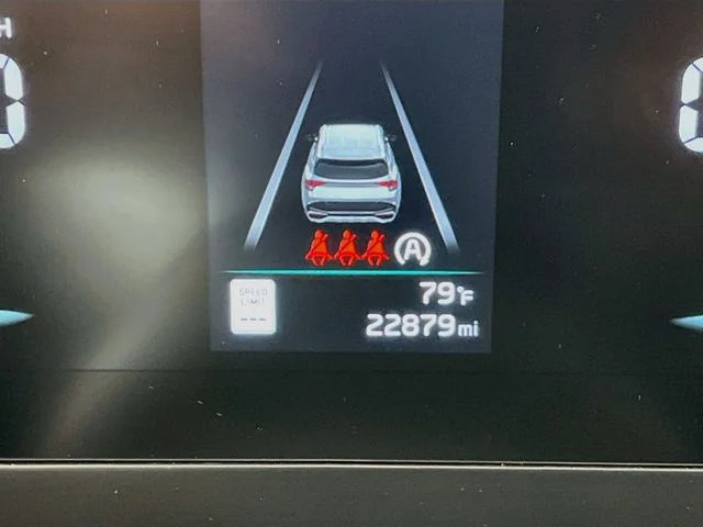 2023 Kia Sportage LX - Photo 15