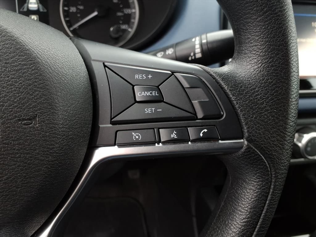 2023 NISSAN VERSA - Image 21