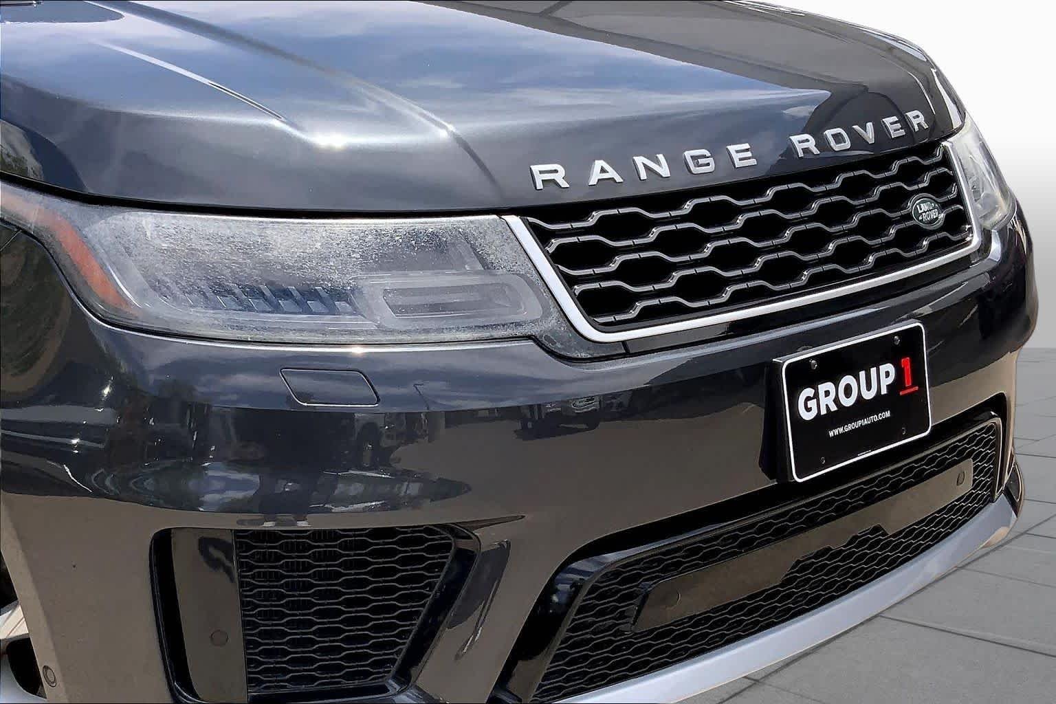 Used 2019 Borealis Black Metallic Land Rover HSE image 30