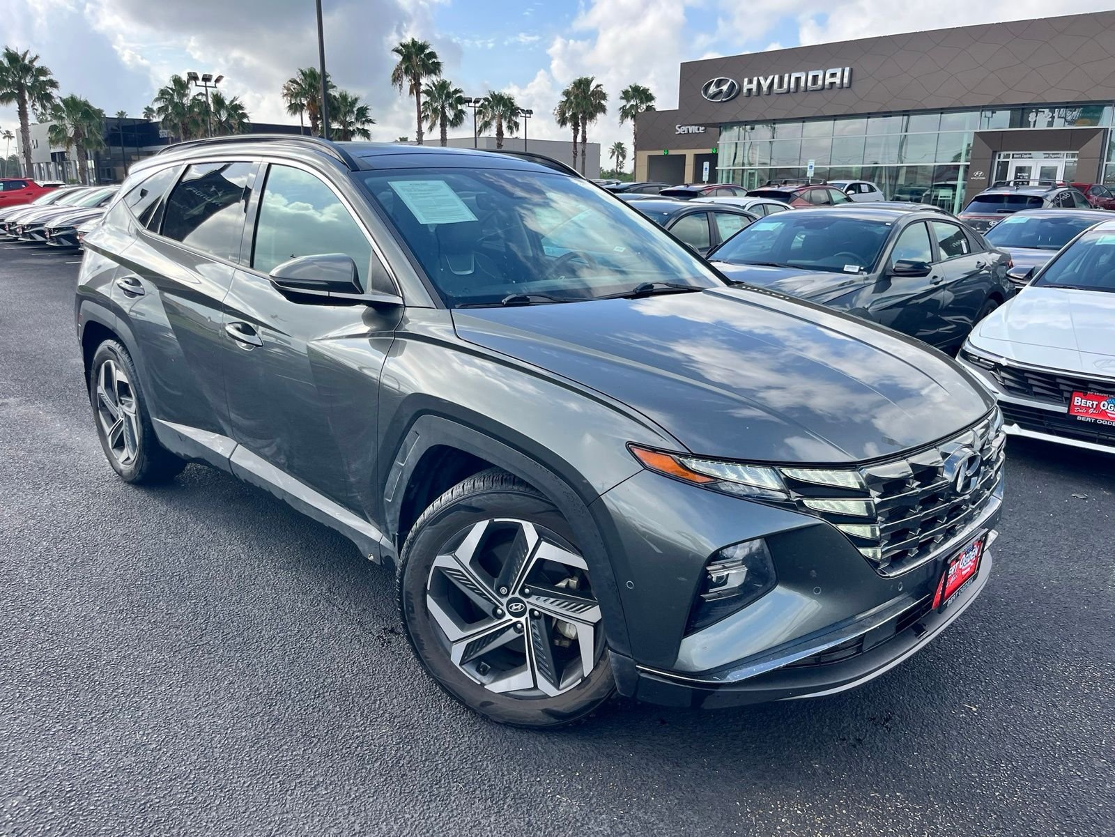 Used 2022 Gray Hyundai Limited image 1