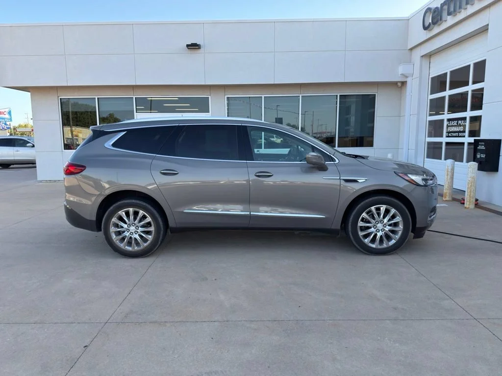 Used 2019 Buick Enclave Premium with VIN 5GAERCKW9KJ126368 for sale in Newton, KS