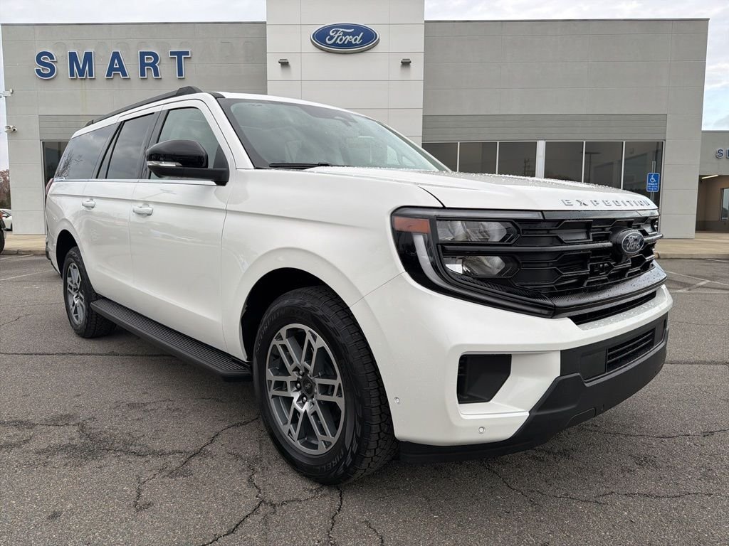 Star White Metallic Tri-Coat 2025 Ford Expedition MAX Active 4WD SUV / Crossover Four-Wheel Drive