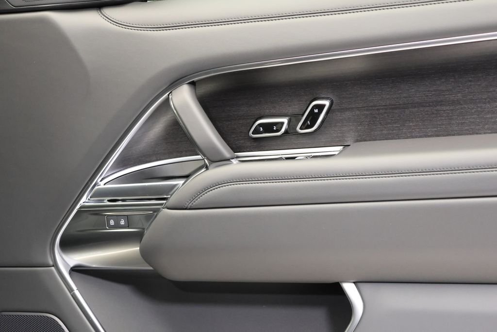 2026 Land Rover Range Rover SE - Photo 37
