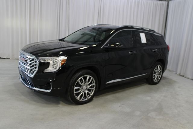 Used 2023 Black GMC Denali image 30