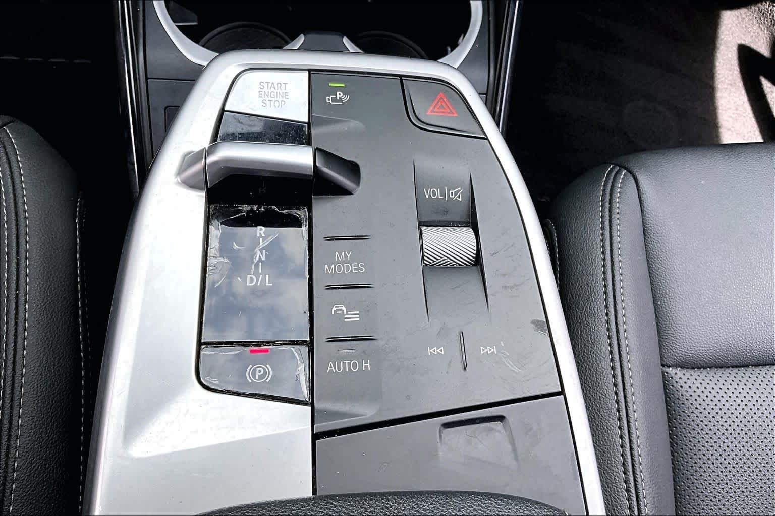 Used 2023 Space Silver Metallic BMW xDrive28i image 33