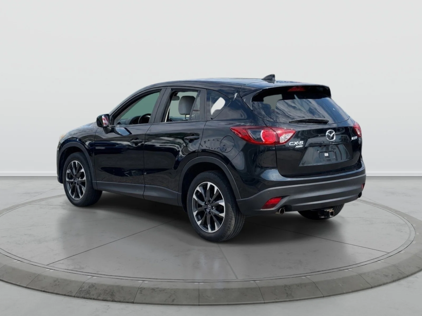Used 2016 Black Mazda Grand Touring image 4