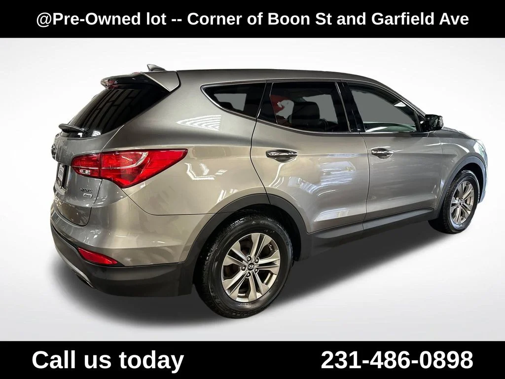Used 2014 Gray Hyundai Base image 5