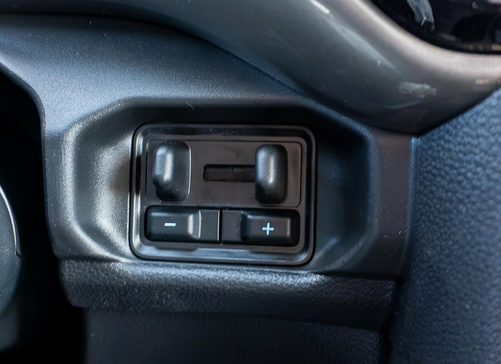 New 2026 Shadow Black Ford XLT image 19