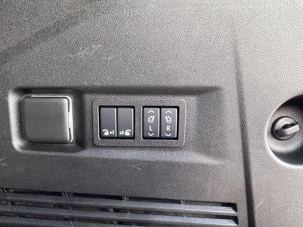 2024 Chevrolet Tahoe Z71 - Photo 25