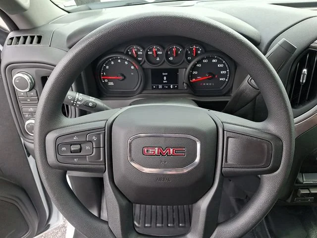 New 2026 Summit White GMC Pro image 18