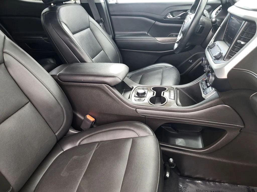 Used 2023 LIGHT STONE METALLIC GMC SLT image 11