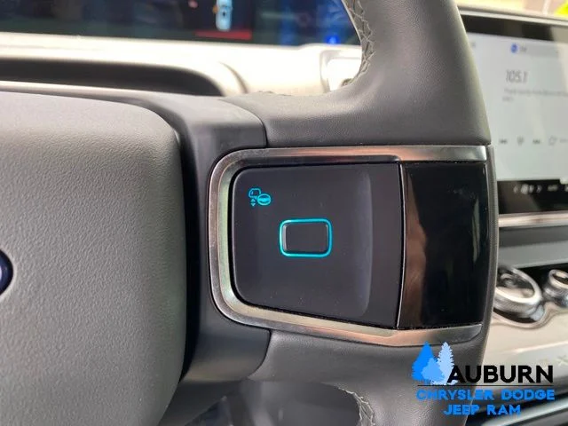Used 2025 Gray Ford Active image 44