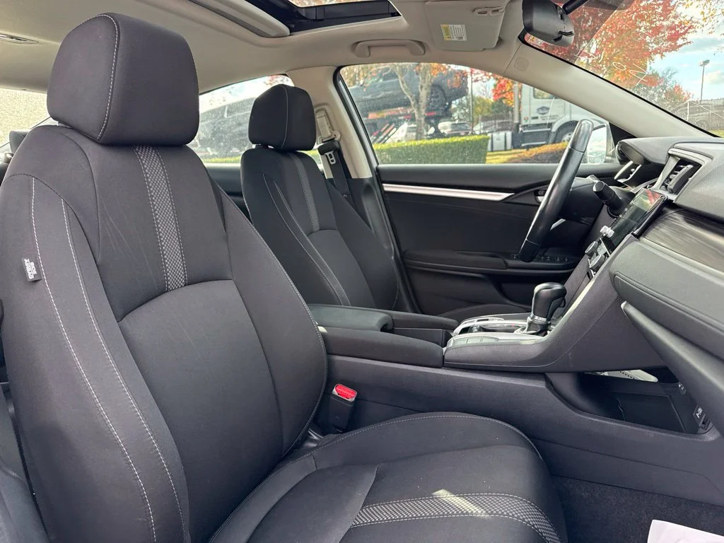 Used 2020 Lunar Silver Metallic Honda EX image 24