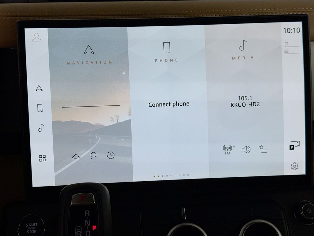 New 2026 Fuji White Land Rover S image 14