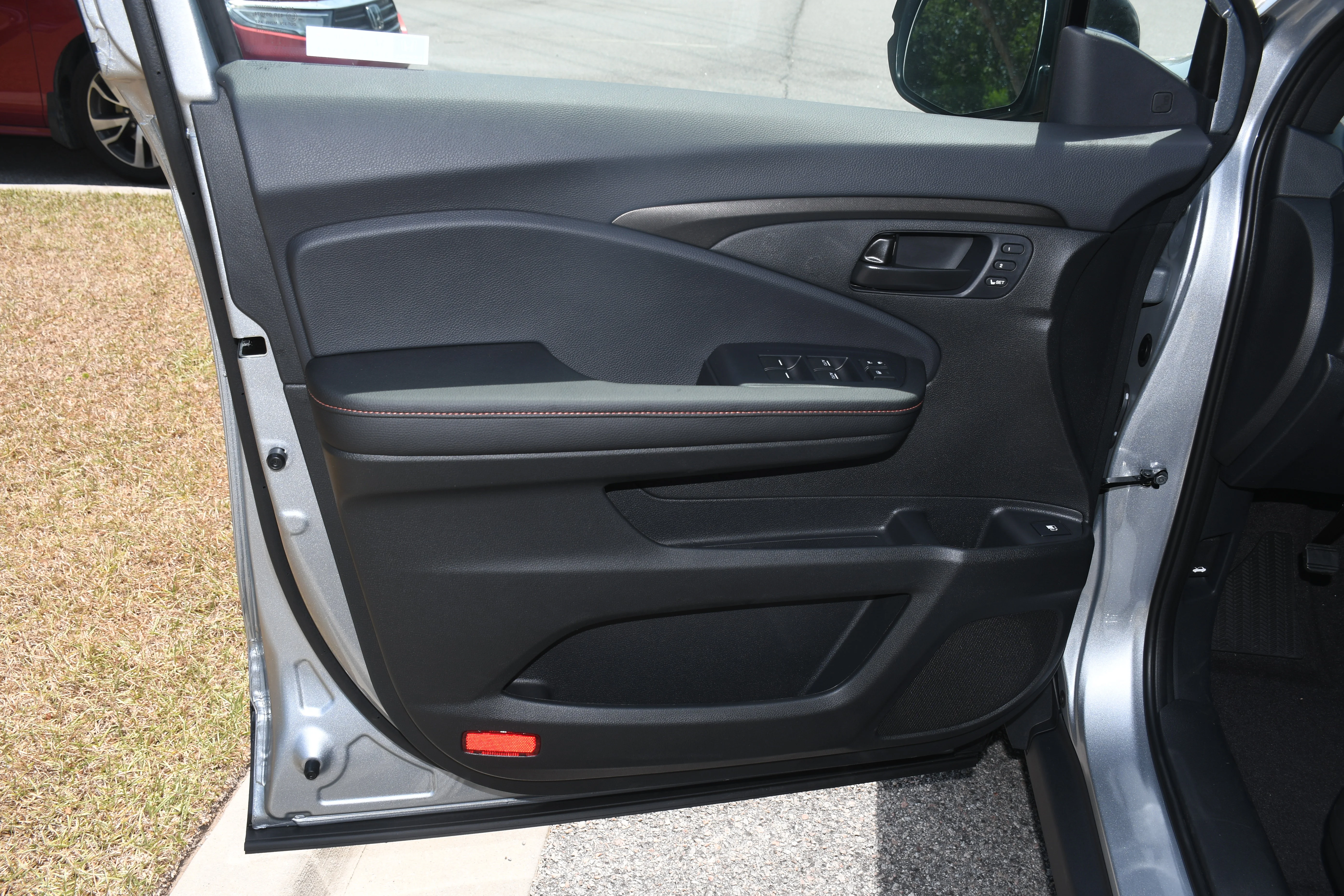 2026 Honda Ridgeline TrailSport - Photo 5