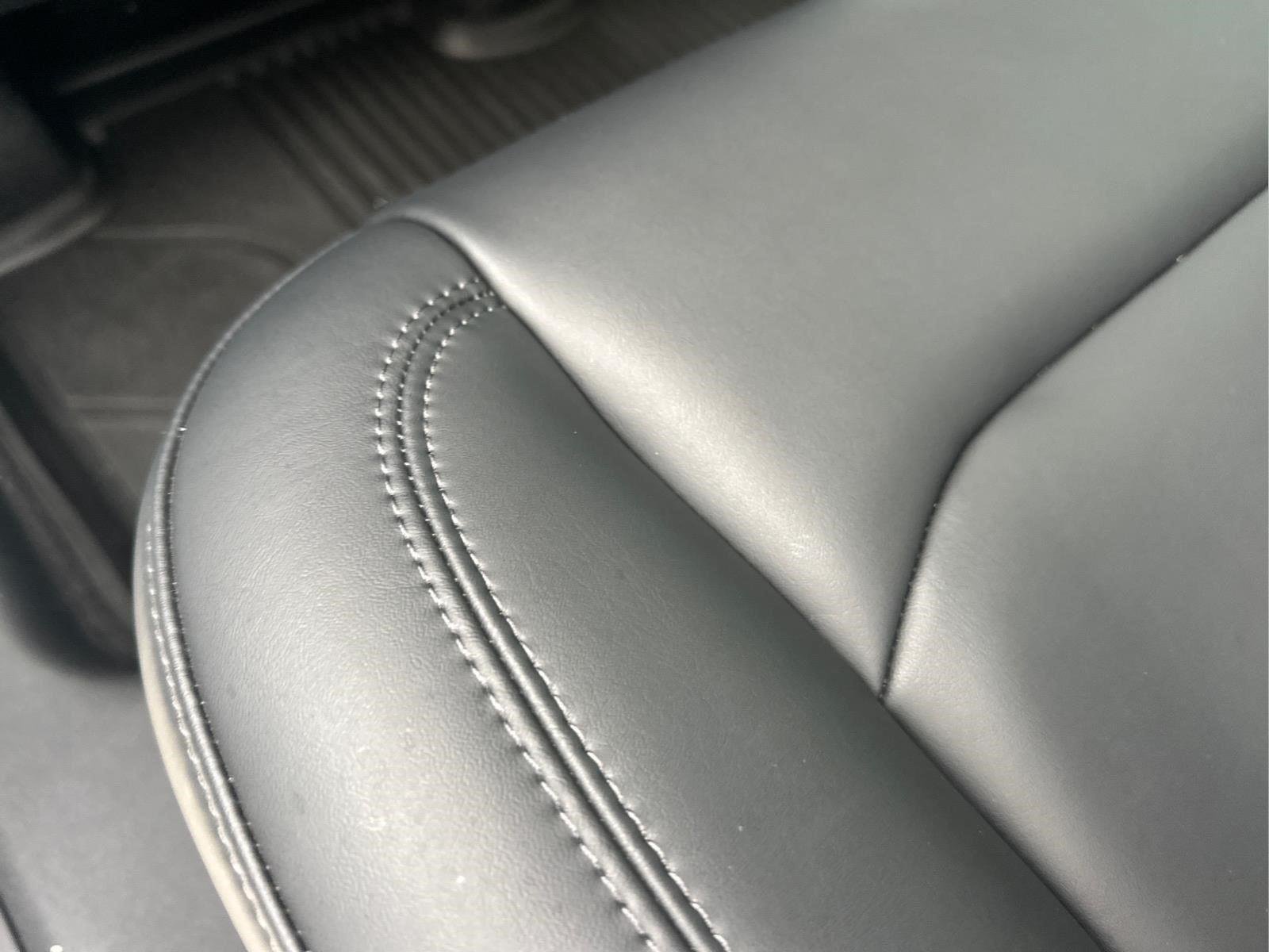 Used 2022 Pearl White Multi-Coat Tesla Performance image 18
