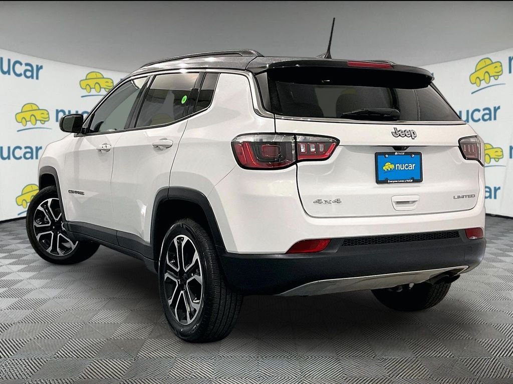 Used 2022 Bright White Clearcoat Jeep Limited image 4