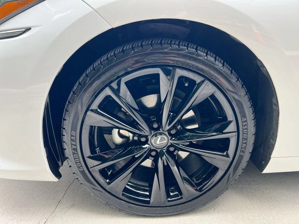 Certified Used 2023 ULTRA WHITE Lexus 350 F Sport image 9