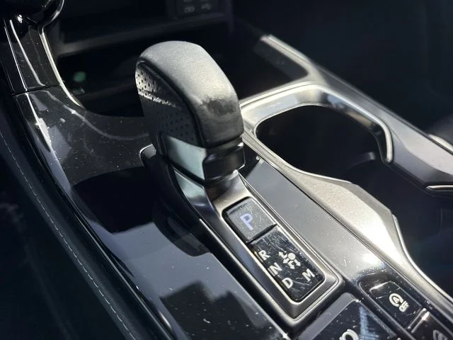 Used 2024 White Lexus 350 F SPORT Handling image 20