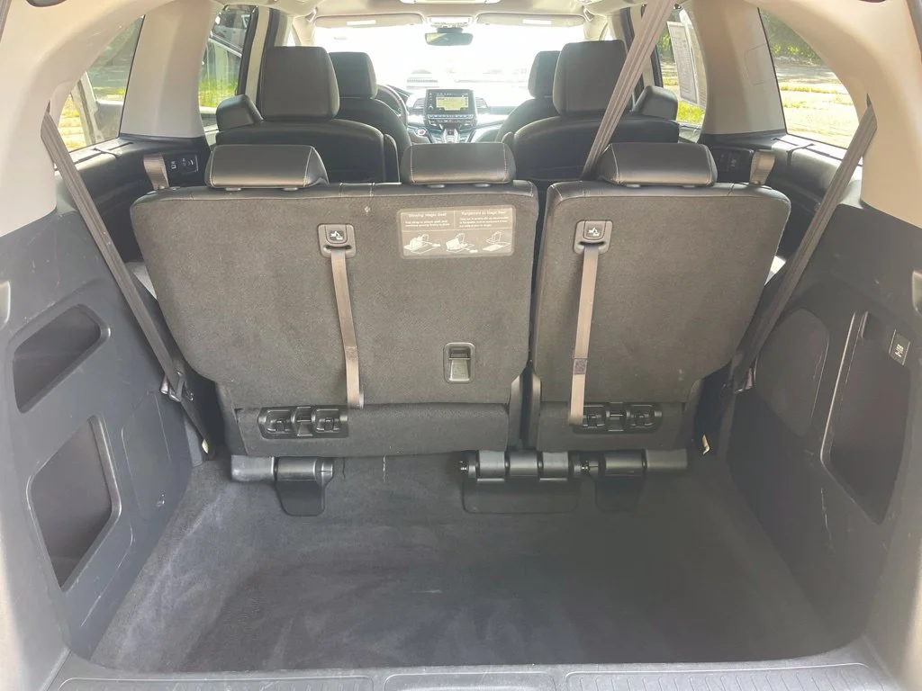 Used 2023 White Honda Touring image 25