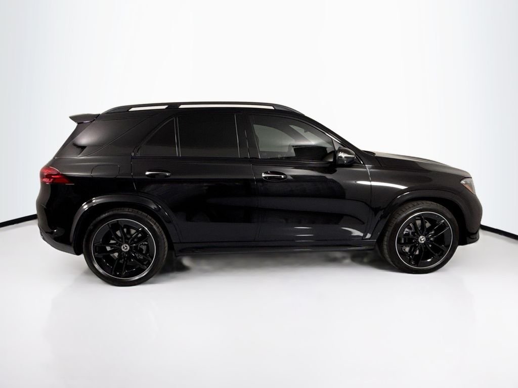 New 2026 Obsidian Black Metallic Mercedes-Benz GLE 580 image 4