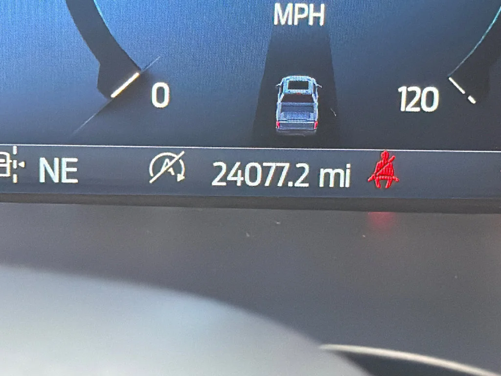 Used 2024 White Ford Platinum image 27