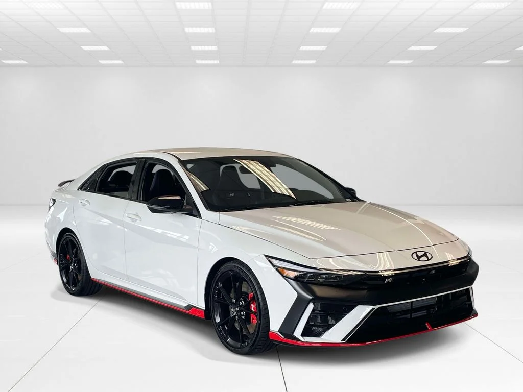 New 2026 White Hyundai Base image 1