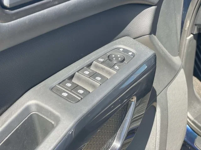 Used 2024 Blue Nissan SV image 18