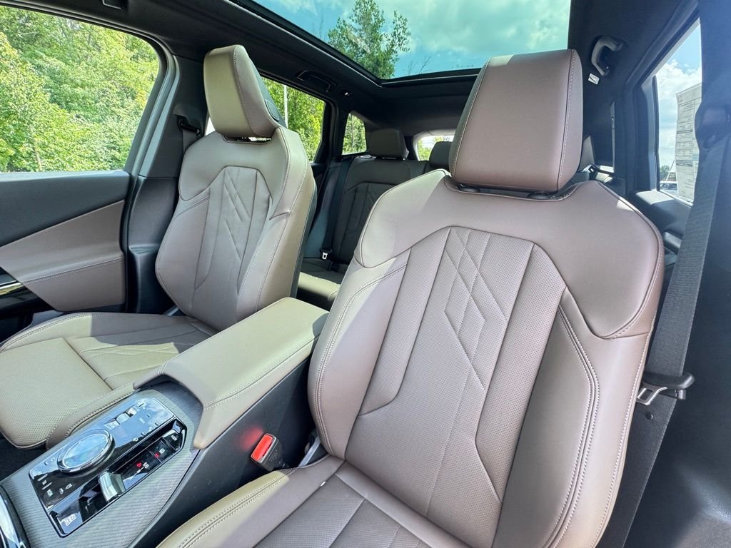 2026 BMW X3 30 - Photo 19