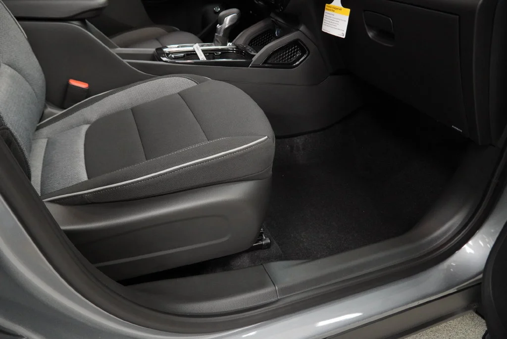New 2026 Sterling Gray Metallic Chevrolet LT image 38