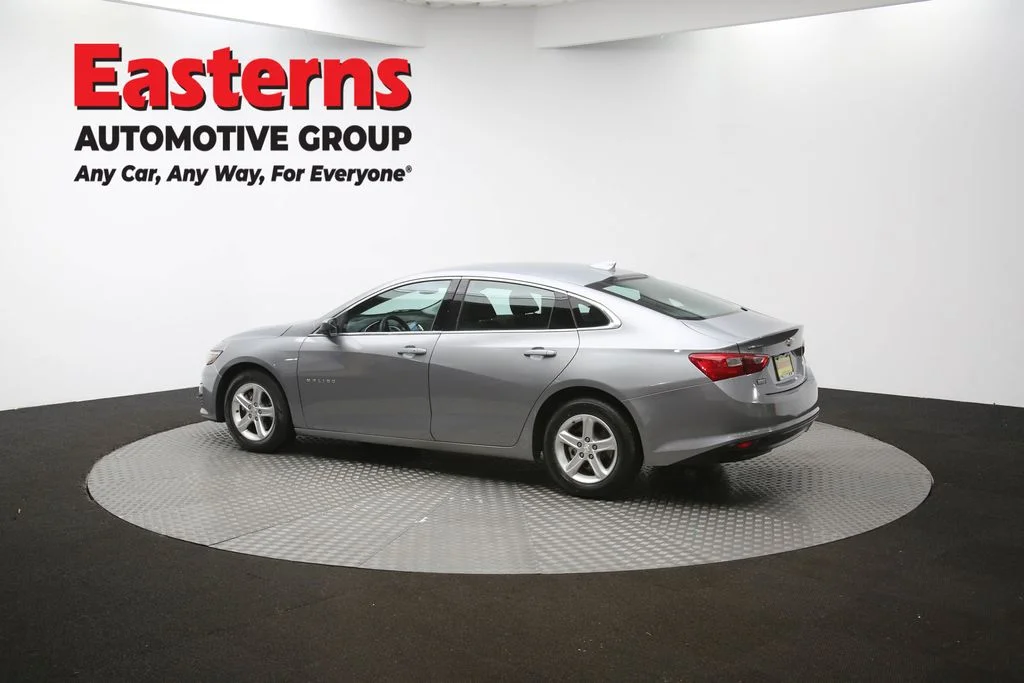 Used 2023 Gray Chevrolet LT image 61