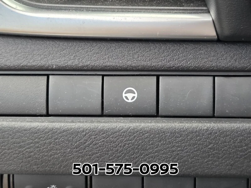 Used 2022 Brilliant Silver Metallic NISSAN AWD SV image 28
