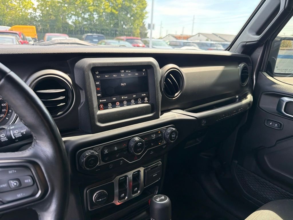 Used 2021 Crystal Metallic Jeep Willys image 14