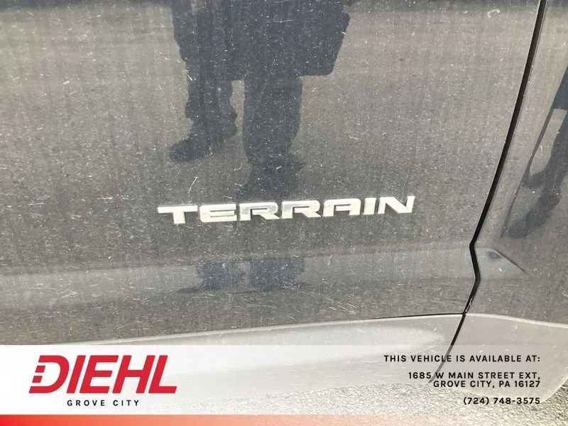 Used 2015 ONYX BLACK GMC SLE image 10