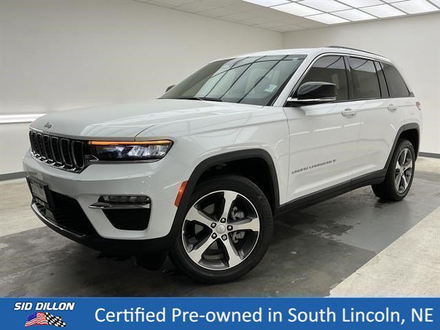 Used 2023 Bright White Clearcoat Jeep Limited image 1