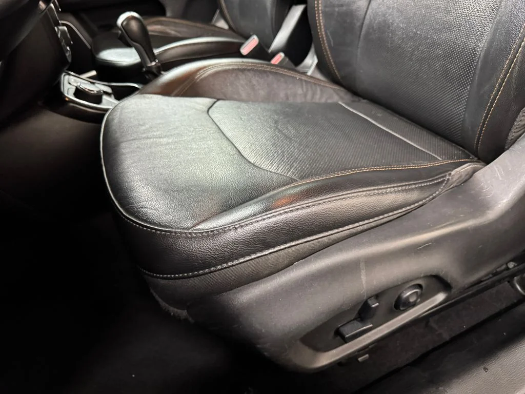 Used 2021 Gray Jeep Limited image 15