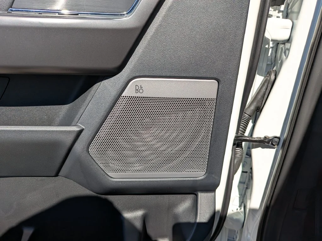 New 2026 Star White Metallic Tri-Coat Ford Lariat® image 20