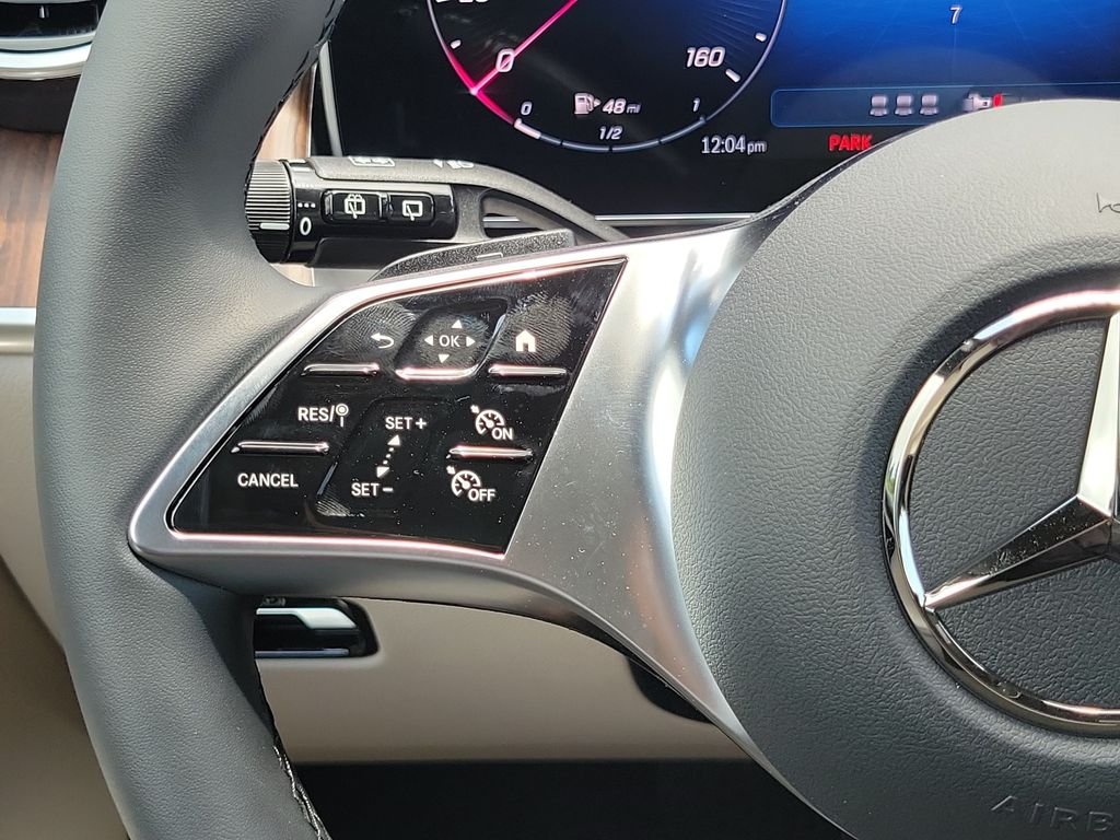 New 2026 White Mercedes-Benz GLC 300 image 26