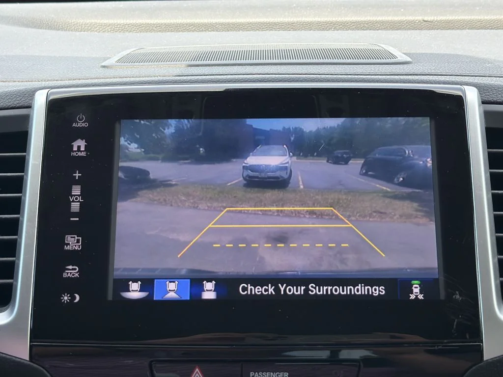 Used 2020 Blue Honda RTL-E image 23