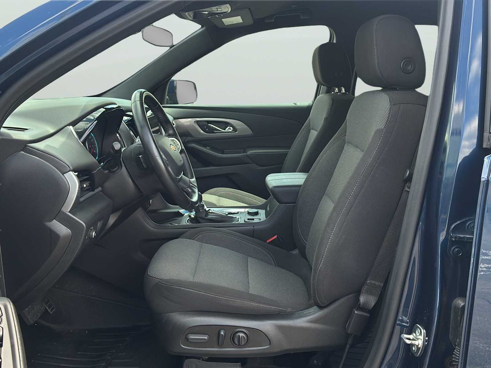 2023 Chevrolet Traverse 1LT - Photo 26