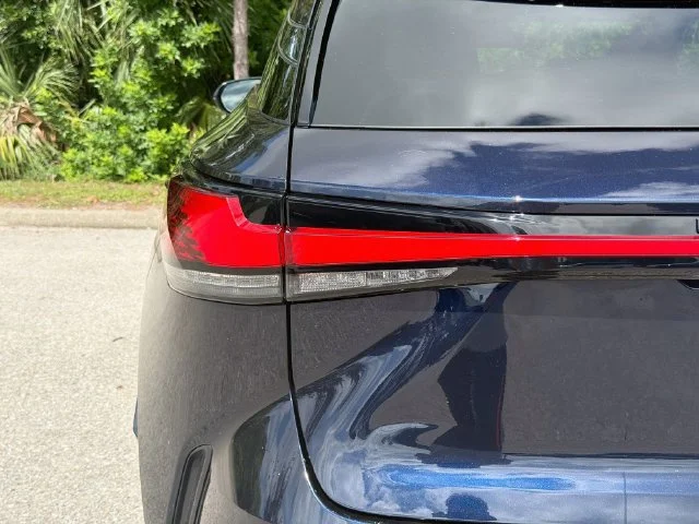 Certified Used 2025 Mica Lexus RX 350 image 10